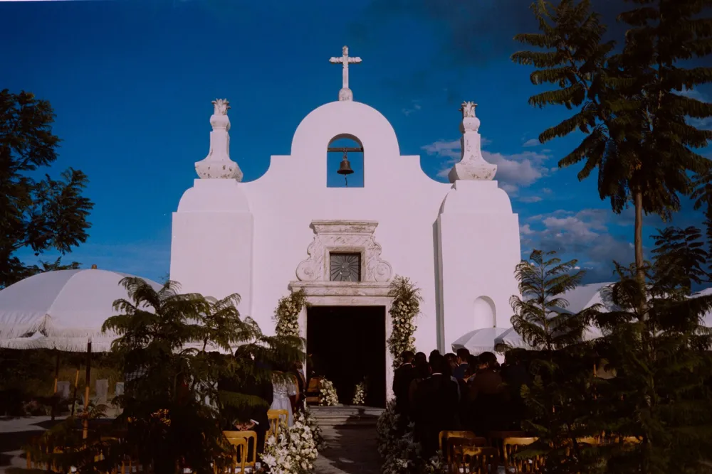 The places, Eridani & Julio, wedding in Mexico, film photo