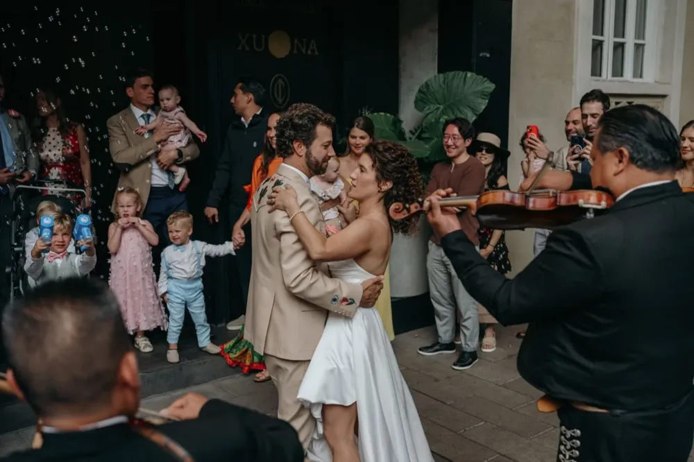 Real wedding in Mexico by Inquadratura