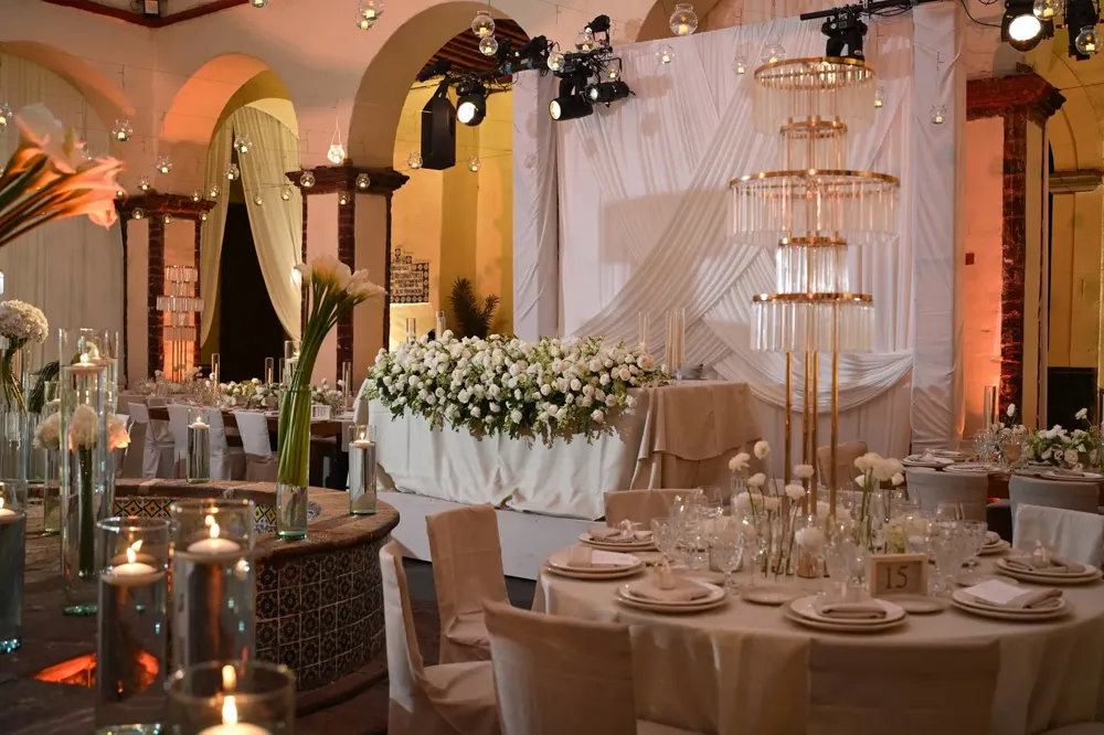 Real wedding in Mexico by Inquadratura