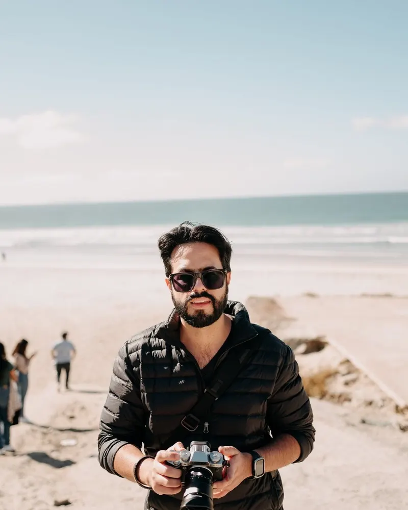 Wedding photographer at work in Valle de Guadalupe