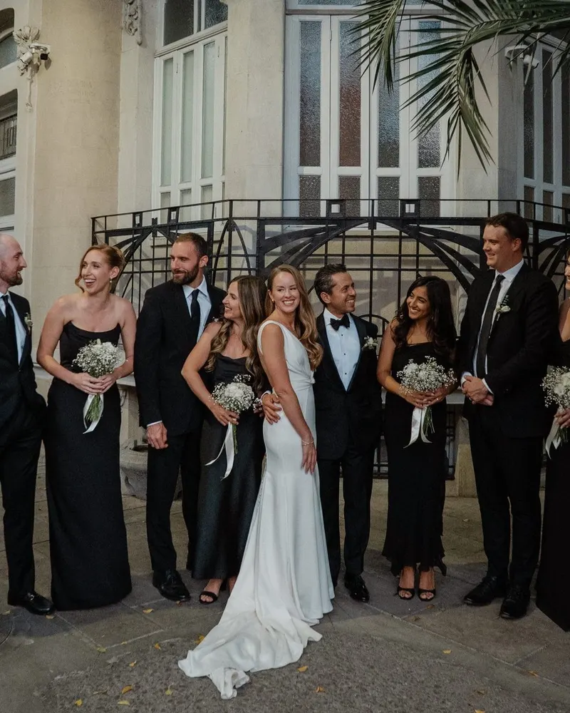 Alanna and Cristian with their wedding party in Mexico City