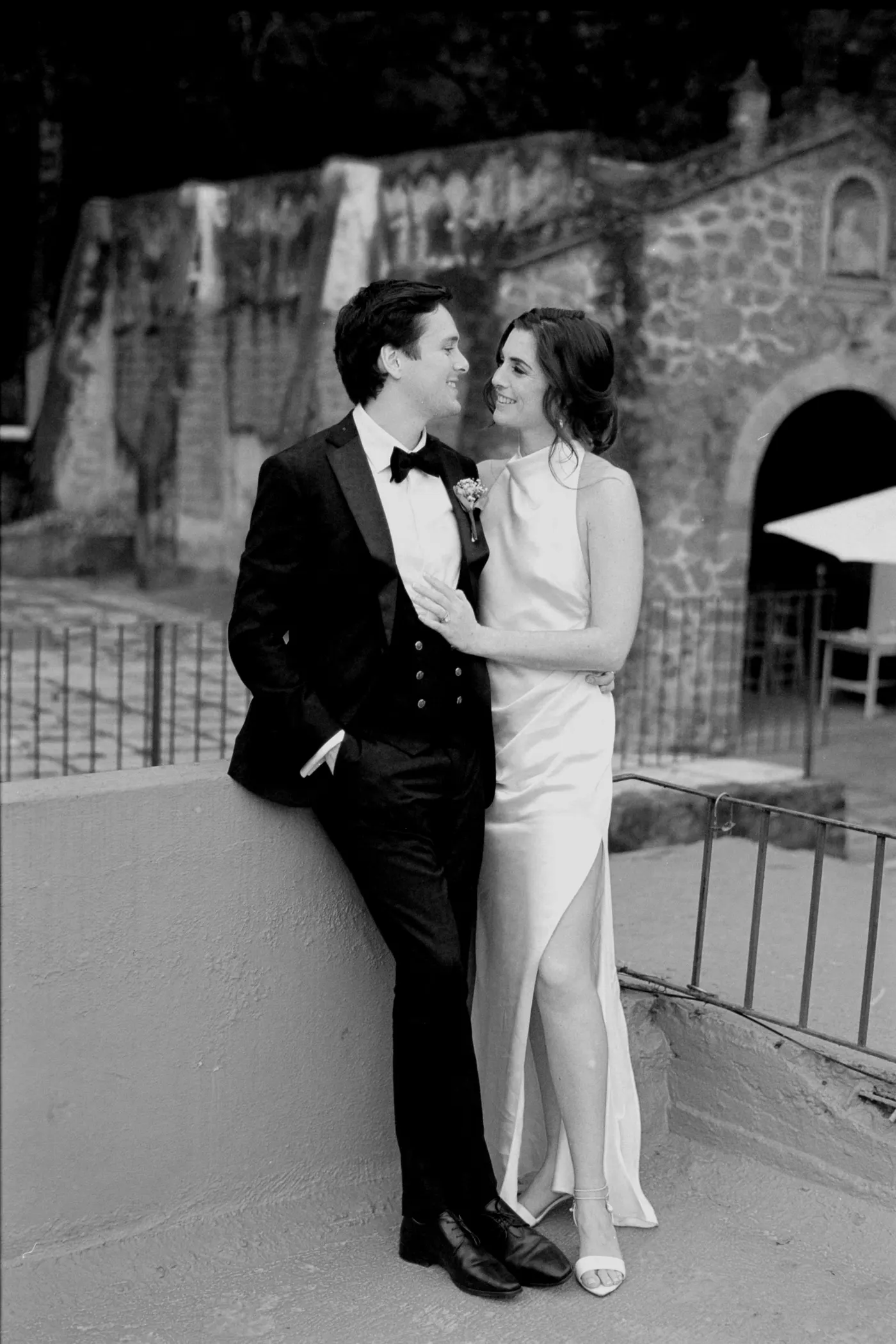 Kiara and Pablo, wedding photographed on film — photo 5