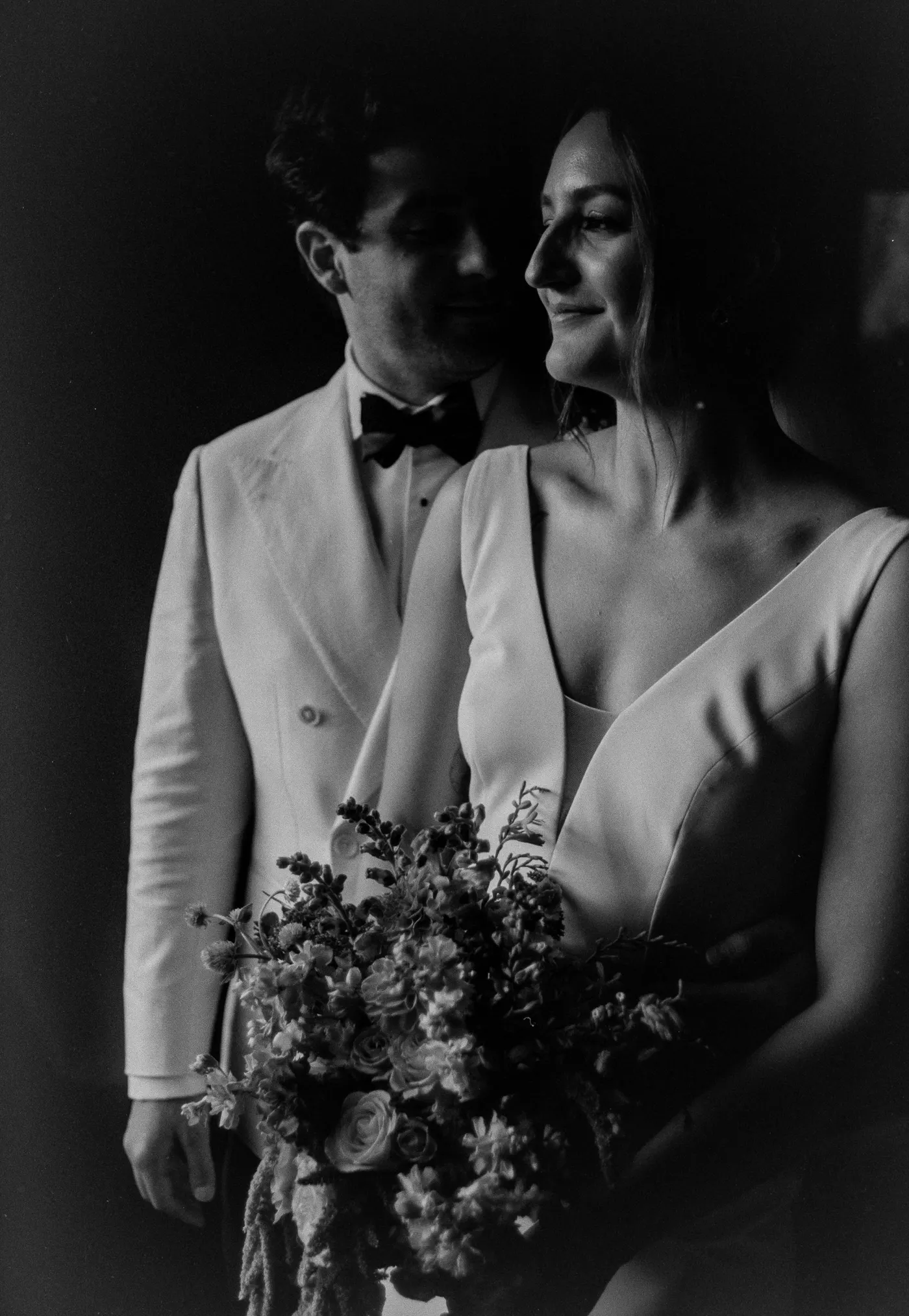 Kiara and Pablo, wedding photographed on film — photo 24
