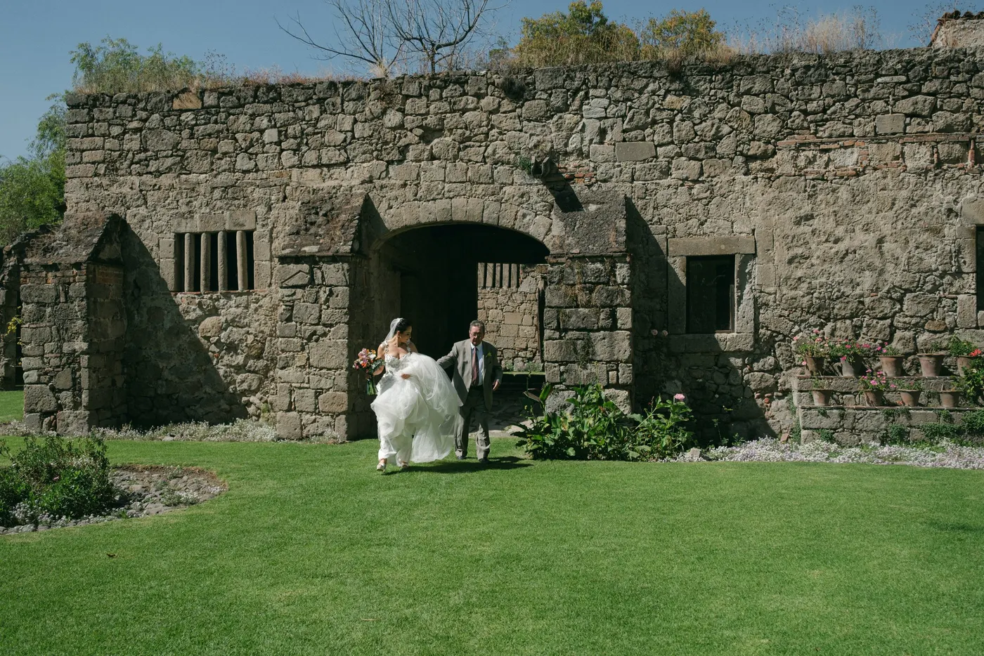 Hacienda wedding in Mexico — photo 10
